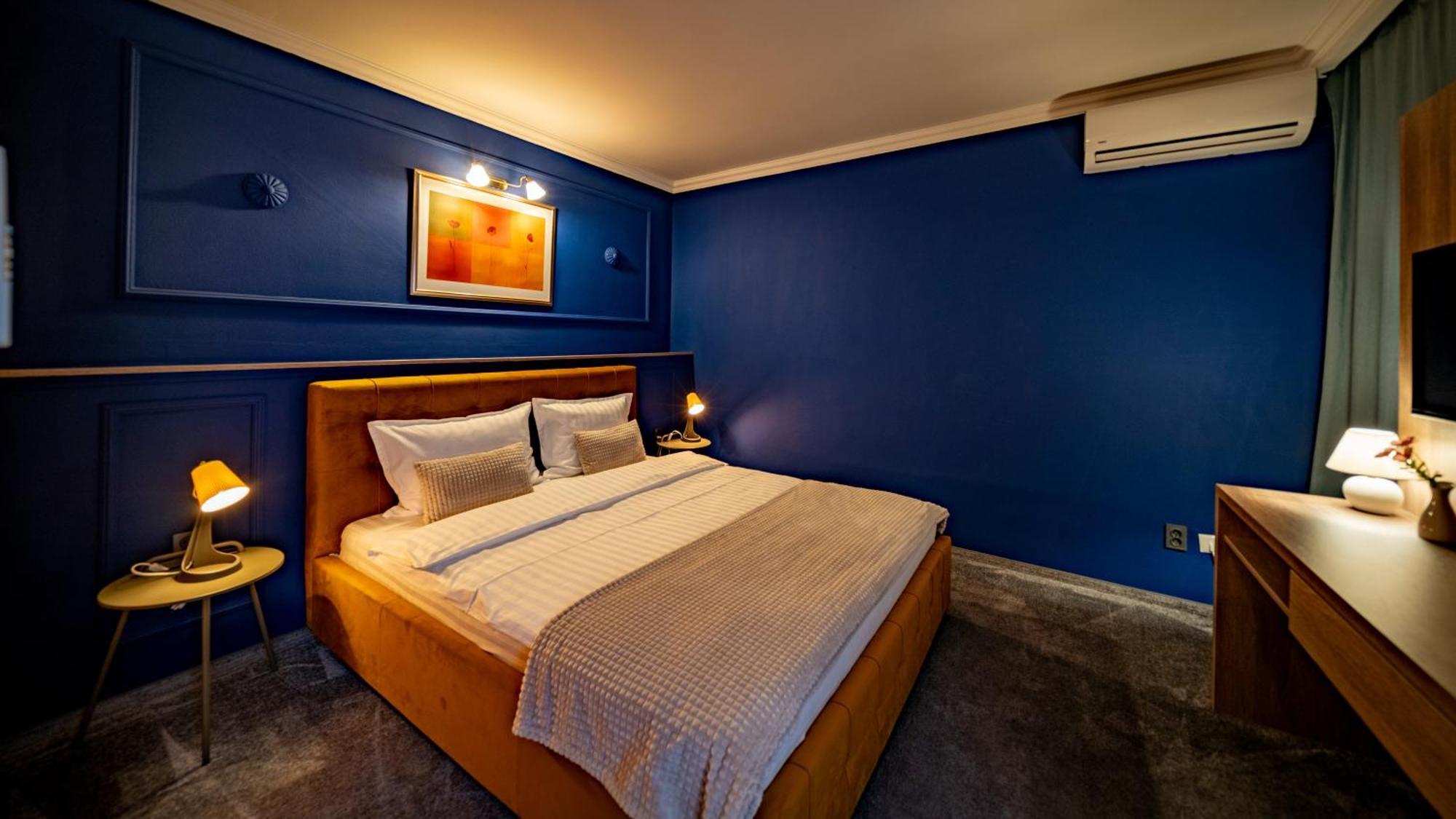 Hotel Coco 티미쇼아라 외부 사진