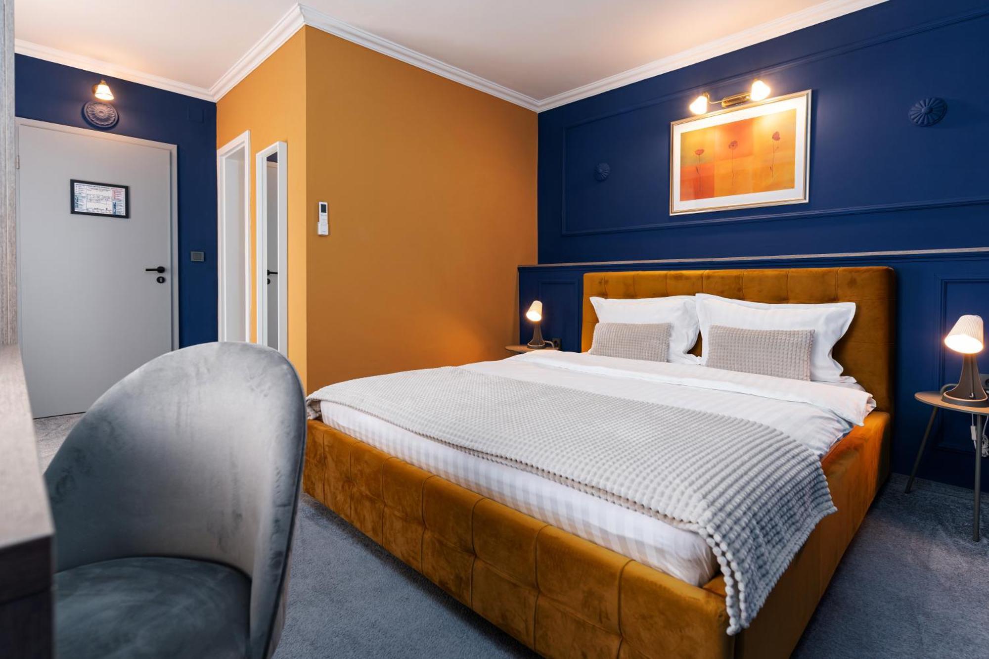 Hotel Coco 티미쇼아라 외부 사진